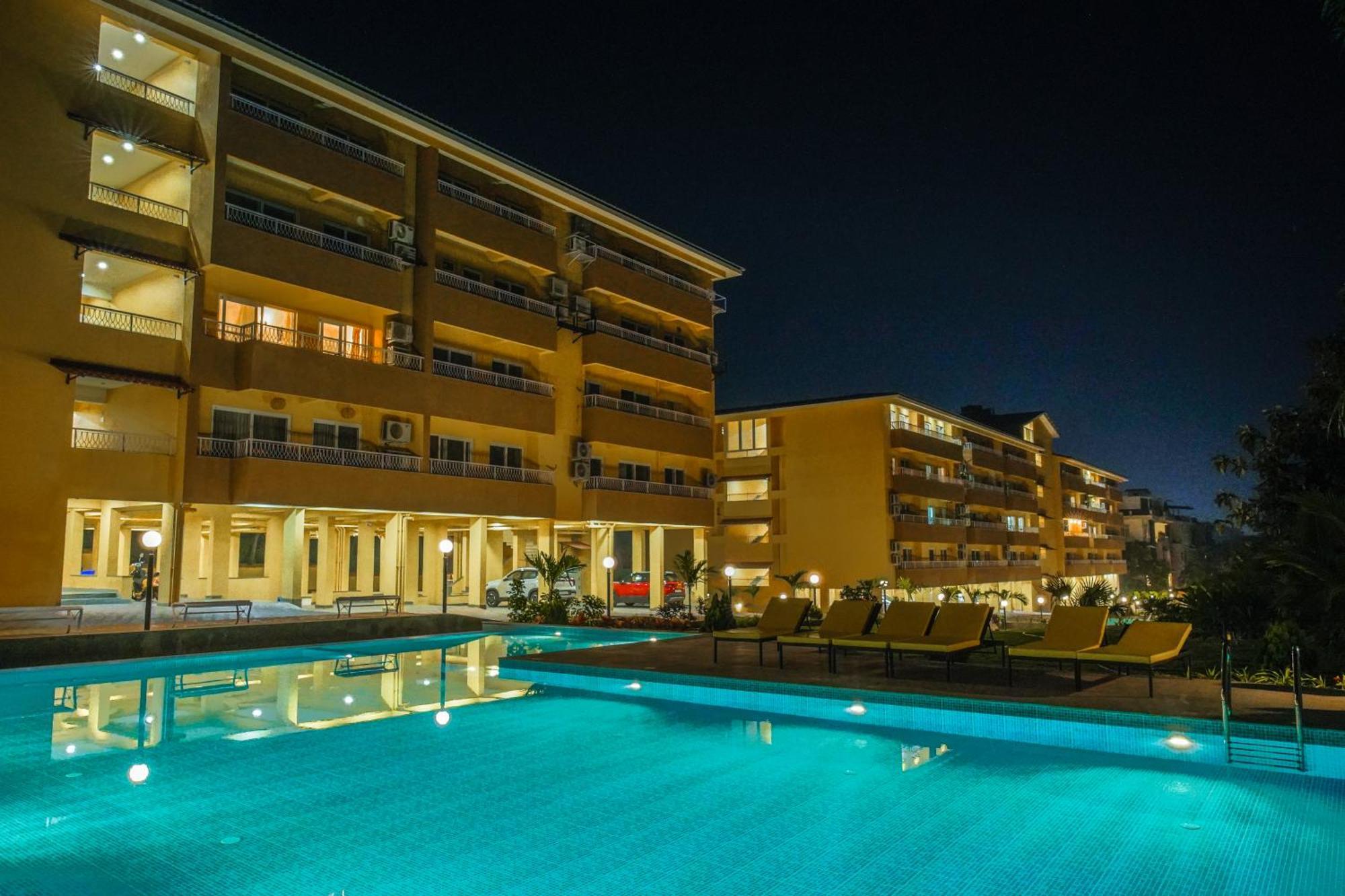 קנדולים Alaya Stays 1 Bhk With Balcony & Pool - Veera Marina מראה חיצוני תמונה