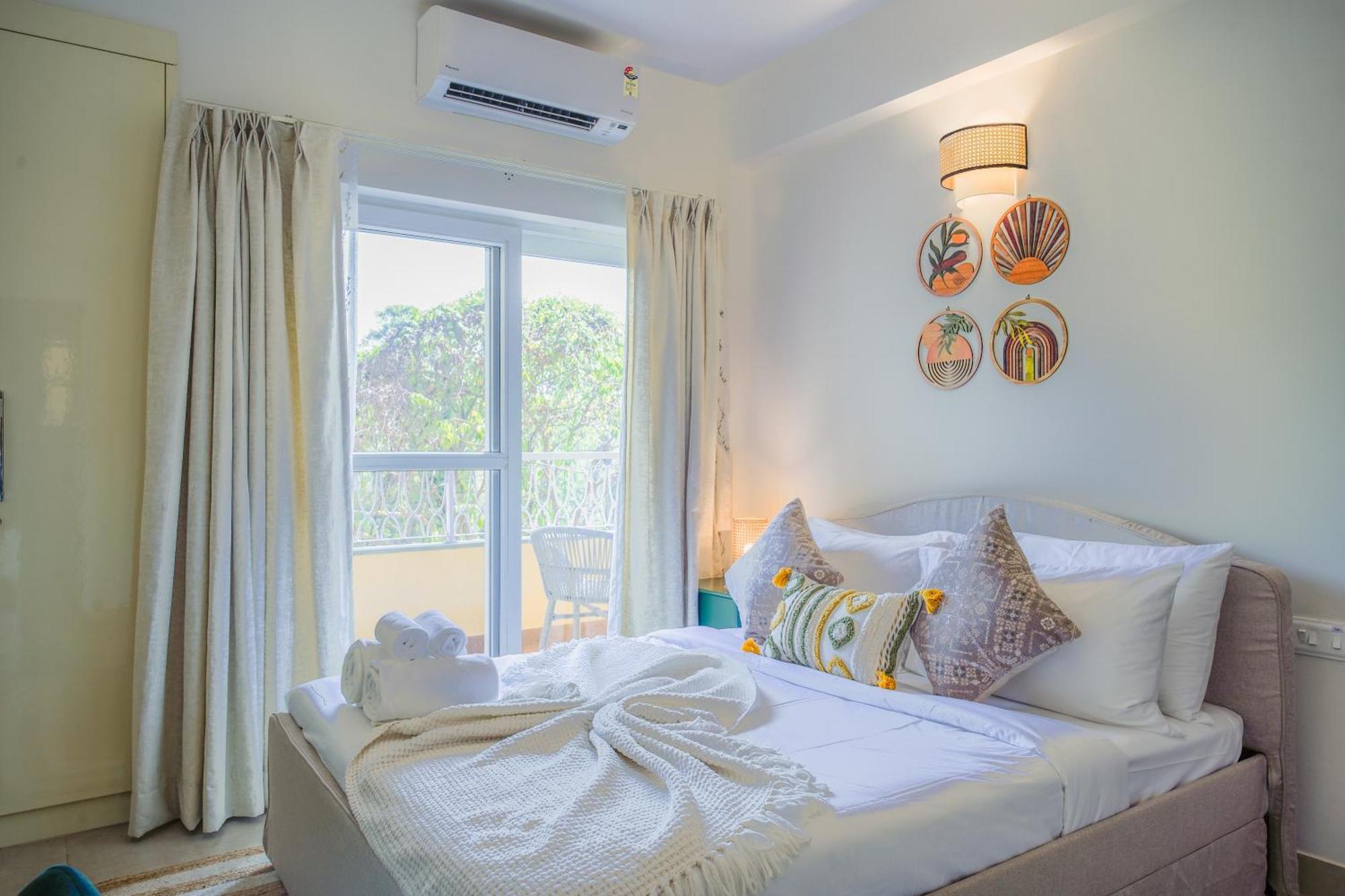 קנדולים Alaya Stays 1 Bhk With Balcony & Pool - Veera Marina מראה חיצוני תמונה