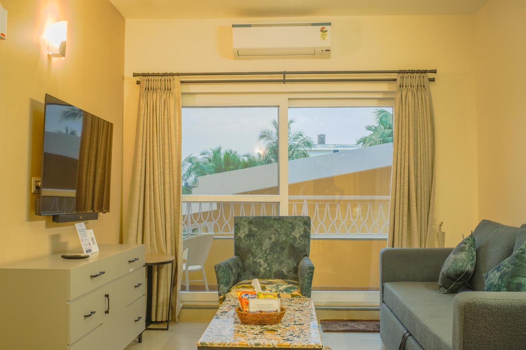 קנדולים Alaya Stays 1 Bhk With Balcony & Pool - Veera Marina מראה חיצוני תמונה