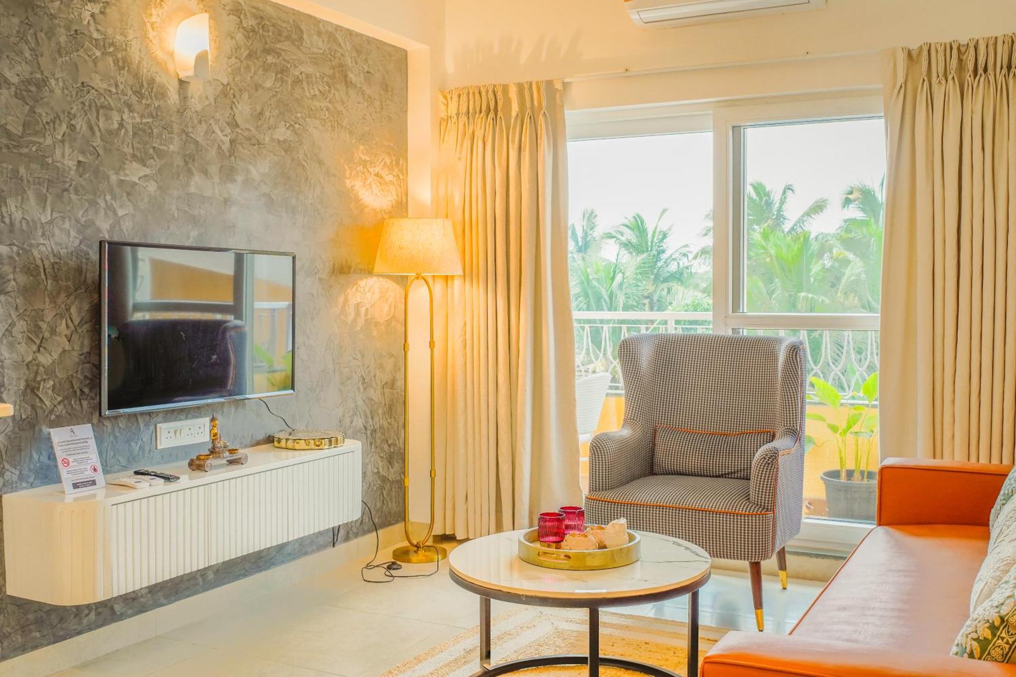 קנדולים Alaya Stays 1 Bhk With Balcony & Pool - Veera Marina מראה חיצוני תמונה